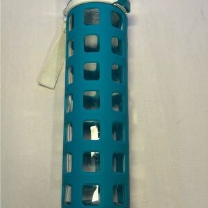 ELLO Glass Water Bottle & Sleeve Teal/Blue Flip Top Travel Bottle 20 Oz PBA Free